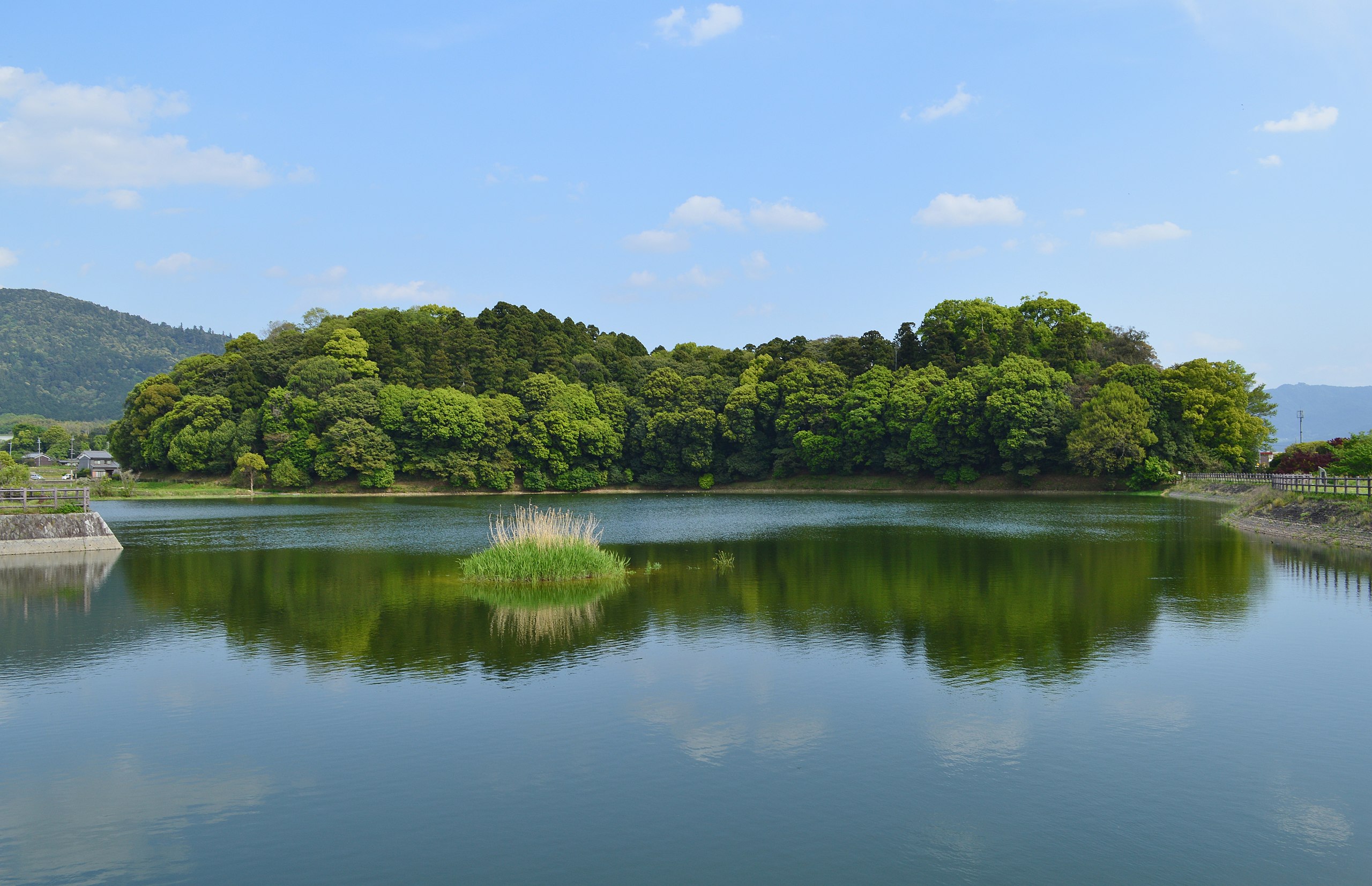 箸墓古墳全景